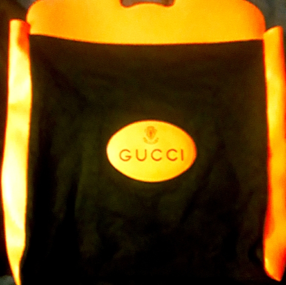 Gucci - Picture 3 of 3
